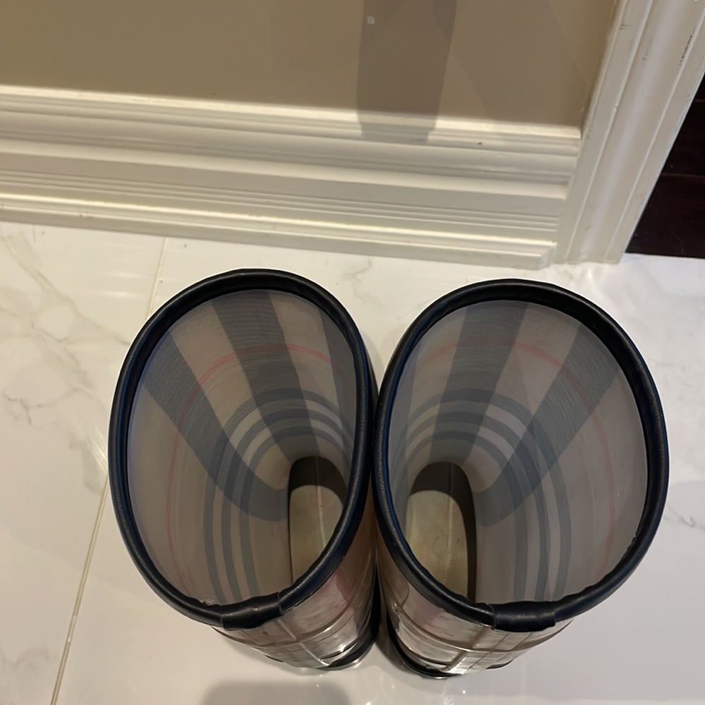 Burberry Rainboots - size 37 - Picture 6 of 8